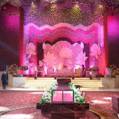 Golden Apple Mansion luxury hall