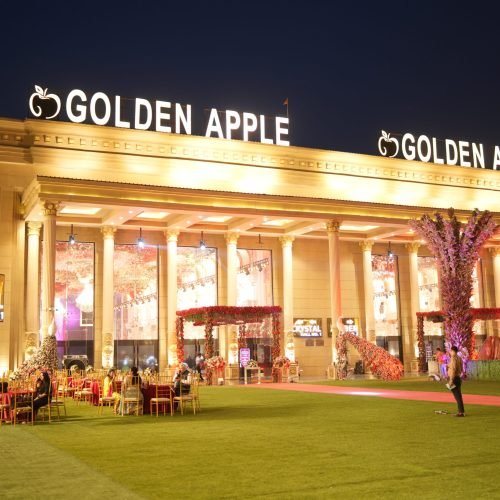 Golden Apple Pitampura banquet hall